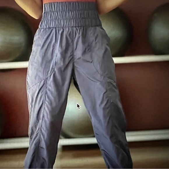 FREE PEOPLE Movement The Way Home Jogger in Deep Sea-Size Large - Picture 5 of 9